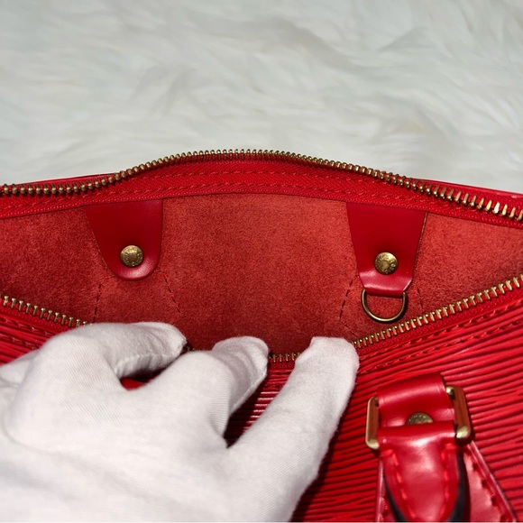 LOUIS VUITTON EPI RED SPEEDY 30 - Picture 8 of 16